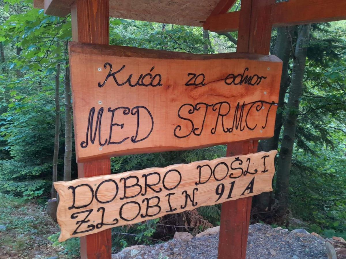Kuca Za Odmor "Med Strmci" Villa Zlobin Екстериор снимка